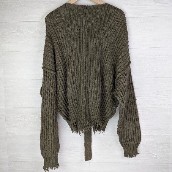 NWT Wildfox Citadel Wrap Green Sweater - Picture 8 of 8